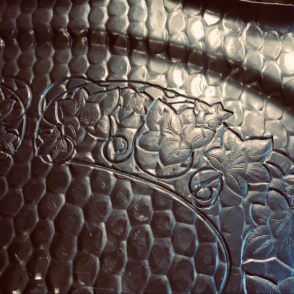 MID CENTURY MODERN ANTIQUE ALUMINUM SERVING TRAY - Picture 7 of 12